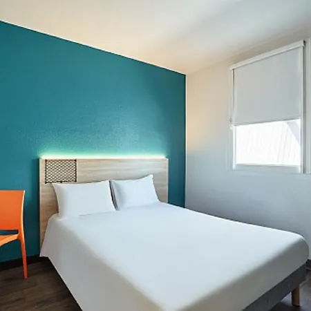 Hotelf1 Montpellier Sud *