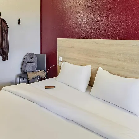 Hotel Hotelf1 Montpellier Sud *