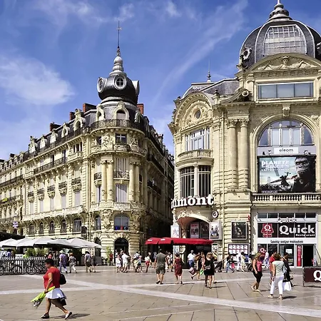 ホテル Hotelf1 Montpellier Sud *