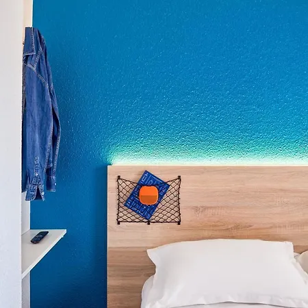 Hotelf1 Montpellier Sud Otel