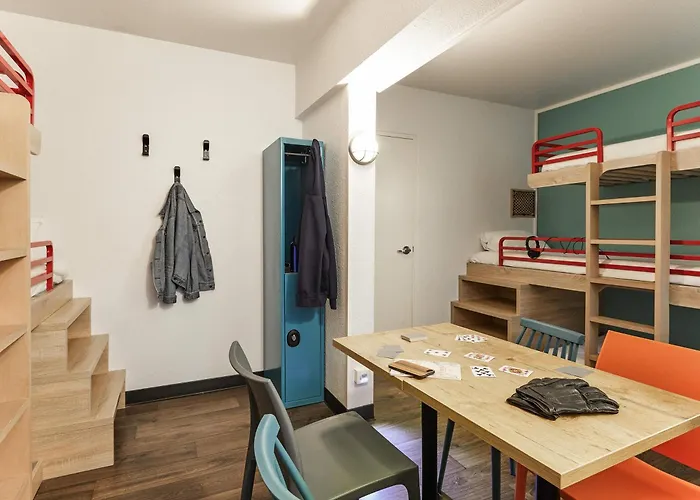 Hotelf1 Montpellier Sud *